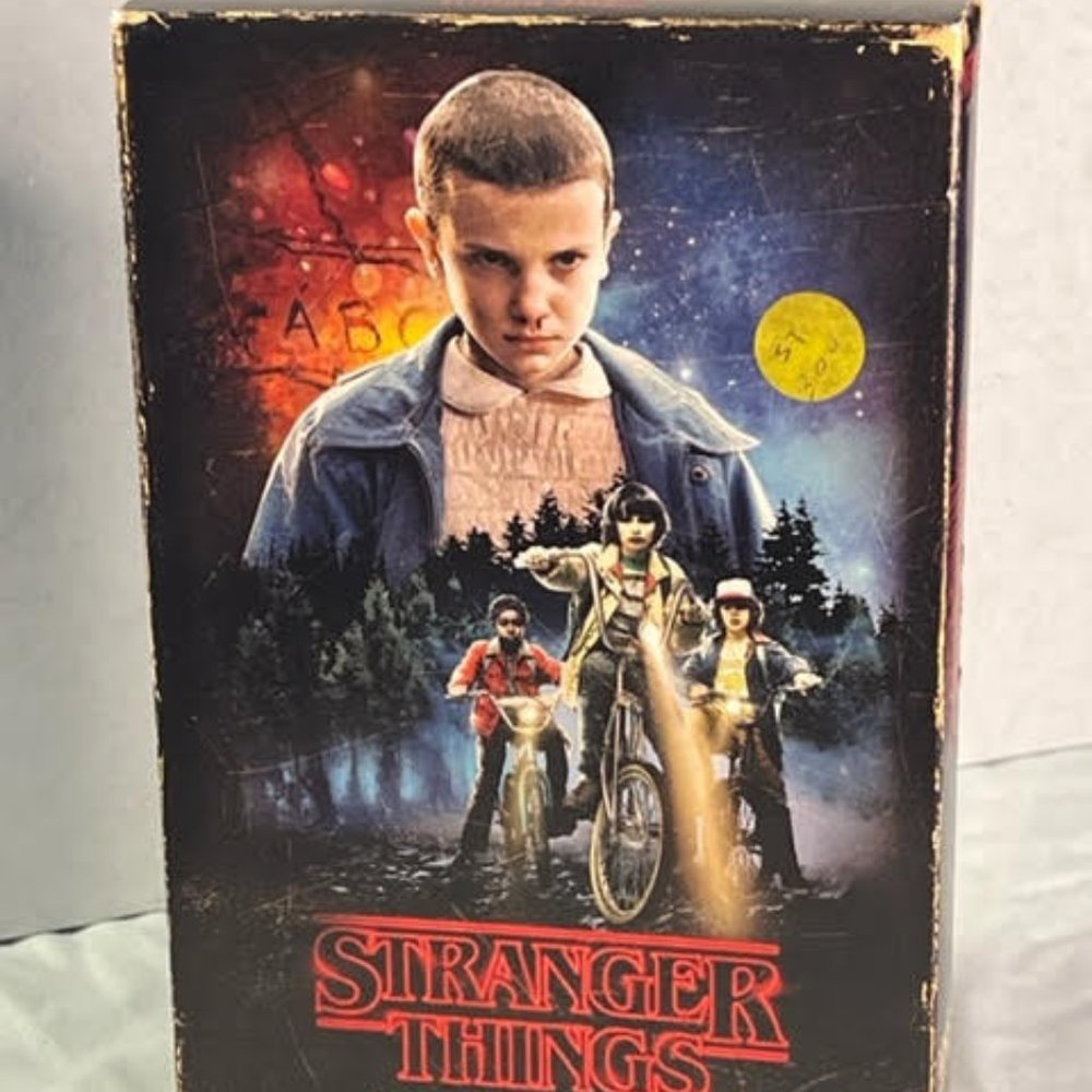 Stranger Things "VHS" hi-fi DVD box set Season 1
